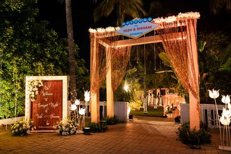 Wedding Entrance Name Board Decor, Wedding Name Board Indian Entrance, Sangeet Name Board, Sangeet Entrance Decor, Sangeet Entrance, Entrance Arch, Beige Theme, Name Board, Beautiful Name