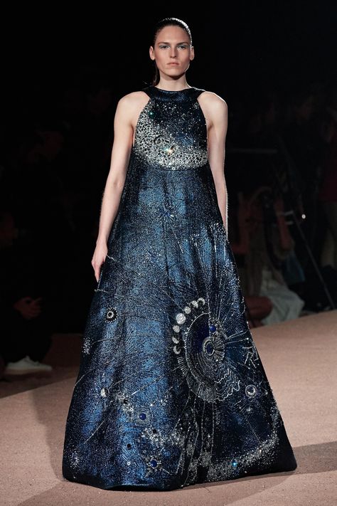 Guo Pei, Mary Katrantzou, Greek Fashion, Fashion 2020, Vogue Paris, London Fashion Week, Fashion Trend, Couture Fashion, Runway Fashion