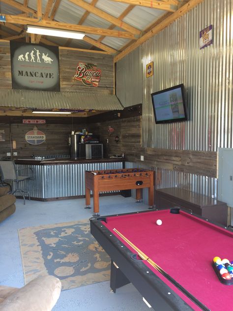 Barndominium Game Room Ideas, Garage Billiard Room Ideas, Garage Makeover Living Spaces Man Caves, Rustic Garage Ideas Interior, Rustic Shed Interior Ideas, Pool Table Man Cave, Bar Garage Ideas, Shed Game Room Ideas, Pole Barn Hangout Ideas