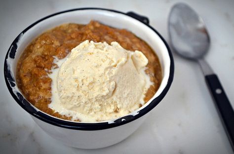 Indian Pudding Recipe - Yankee Magazine Indian Pudding Recipe, Anadama Bread, Indian Pudding, Cooking Advice, Cookery Books, Pudding Recipe, Pudding Recipes, Fun Cooking, Meals For One