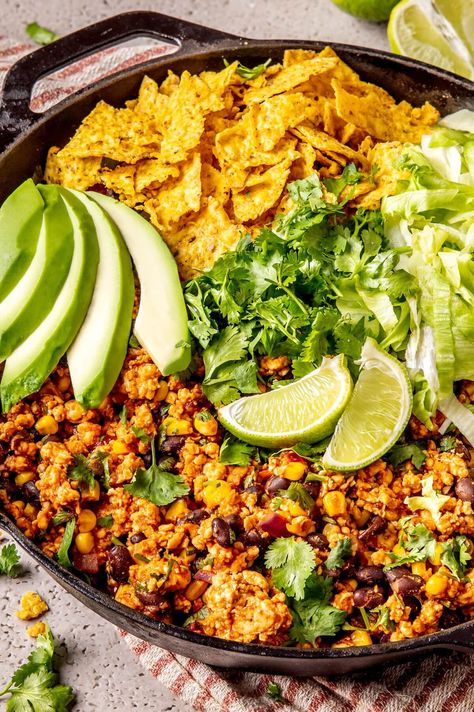 GROUND CHICKEN TACO SKILLET Ground Chicken Taco Skillet, Ground Chicken Skillet Recipes, Chicken Taco Skillet, Taco Skillet Recipe, Ground Chicken Tacos, Taco Skillet, Lime Chicken Tacos, Sushi Roll Recipes, Fajita Bowls