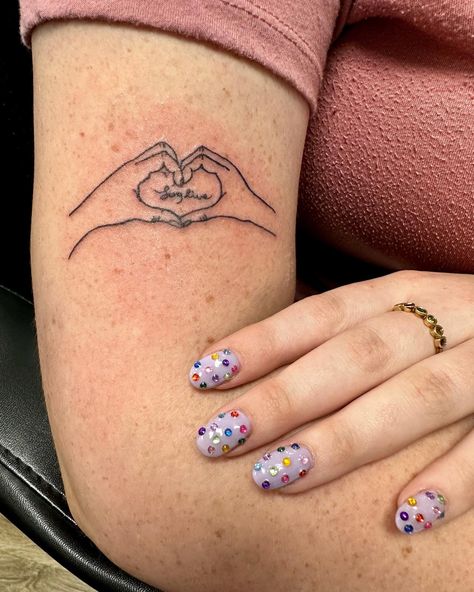 Long Love Tattoo Taylor Swift, Taylor Swift Hand Heart Tattoo, Taylor Swift Heart Hands Tattoo, Speak Now Line Art, Taylor Swift Heart Tattoo, Head First Fearless Tattoo, Speak Now Tattoo Ideas, Taylor Swift Speak Now Tattoo, Taylor Swift 13 Tattoo