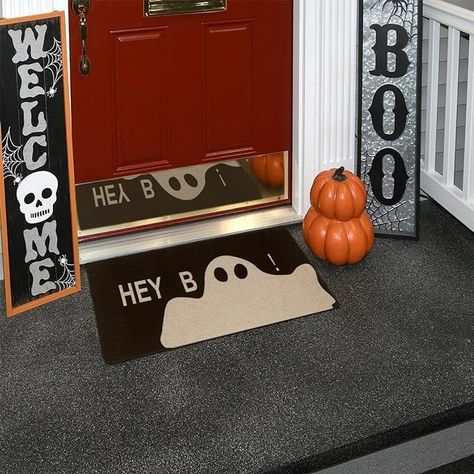 🎉Boo Halloween Decorations: Time to change your ordinary doormat to something a little extra!Our Halloween Spider Patterned Doormat is the perfect way to welcome guests and trick-or-treaters this Halloween season!Our doormat is the first thing our visitors see before stepping inside of our homes so might as well greet them in a very spooktacular way! 🎉Perfect Size: 17x30 inches weclome mats outdoor entrance is just the right size for any entryway, and perfect for any single door under a covere Halloween Decorations Door, Door Mat Outdoor, Spooky Halloween Decor, Fall Porch Decor, Black Ghost, Plaid Rug, Welcome Door Mat, Spooky Halloween Decorations, Halloween Door Decorations