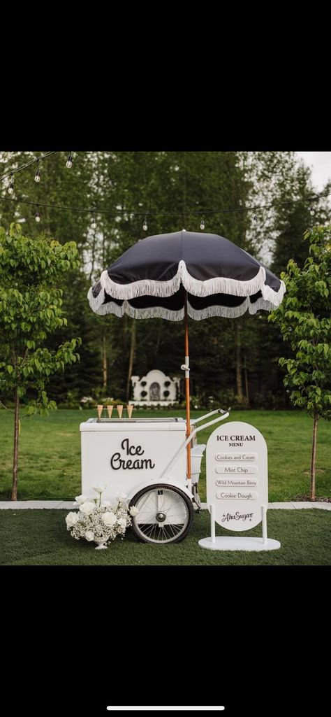 Wedding Dessert Cart, Wedding Meal Ideas Receptions, Ice Cream Cart Wedding Receptions, Ice Cream Cart Wedding, Popsicle Cart Wedding, Ice Cream Truck At Wedding, Ice Cream Bar Wedding Reception, Ice Cream Van Wedding, Gelato Cart Wedding