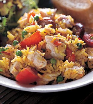 Paella. Easy Spanish Rice Recipe, Easy Spanish Rice, Spanish Rice Recipe Easy, Spanish Rice Easy, Spicy Turkey, Spanish Rice Recipe, Rice Recipes For Dinner, Paella Recipe, Frozen Cranberries