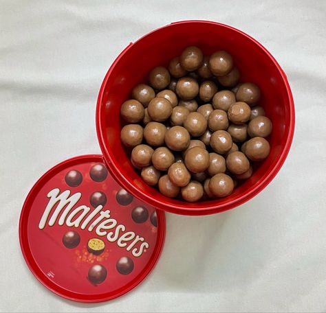 Maltesers Chocolate Aesthetic, Maltesers Aesthetic, Quality Streets Chocolates, Moodboard Theme, Maltesers Chocolate, Snack Bucket, Elsa Steel, Steel Princess, Family Snacks