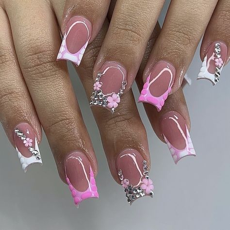 Silver Glitter Nails, French Tip Nail Designs, Acrylic Nail Set, Baddie Nails, Colored Acrylic Nails, Girly Acrylic Nails, Cute Acrylic Nail Designs, Glow Nails, Short Square Acrylic Nails