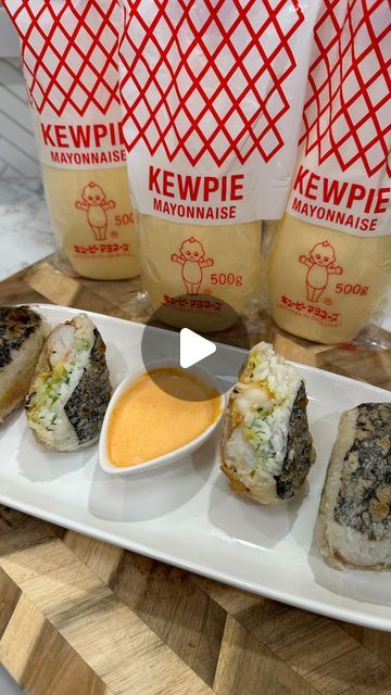 353K views · 6.6K likes | Julia Vuong on Instagram: "#Sponsored 

DYNAMITE POPCORN SHRIMP CRISPY RICE ROLL 

Ep. 7 Crispy Rice Roll Series with @kewpieusa 

Ingredients: 
-1 lb shrimp
-2 tbsp cornstarch
-½ tsp onion powder 
-½ tsp paprika 
-½ tsp garlic salt 
-2 tbsp Kewpie Mayo
-1 tbsp sweet chili sauce 
-1 tbsp chives 
-1 tsp sesame seeds 
-rice
-rice paper
-seaweed sheet
-avocado 

ENJOY! 

#Kewpie #kewpiemayo #riceroll #appetizer #crispy" Crispy Rice Rolls, Paper Seaweed, Asia Foods, Kewpie Mayo, Rice Rolls, Arabic Dessert, Popcorn Shrimp, Shrimp And Rice, Crispy Rice