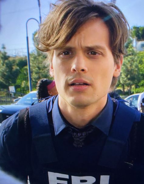 Spencer Reid Season 7, Matthew Gray, Matthew Gray Gubler, Spencer Reid, Fbi Agent, Michael Jackson, Season 1, Collage, Hair