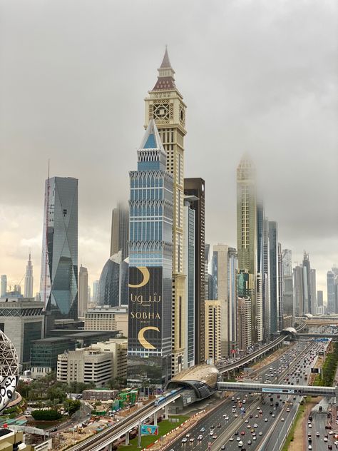 Sheikh Zayed Road, Dubai Aesthetic, Sheikh Zayed, Empire State, Empire State Building, Workout Videos, New York Skyline, Dubai, Road