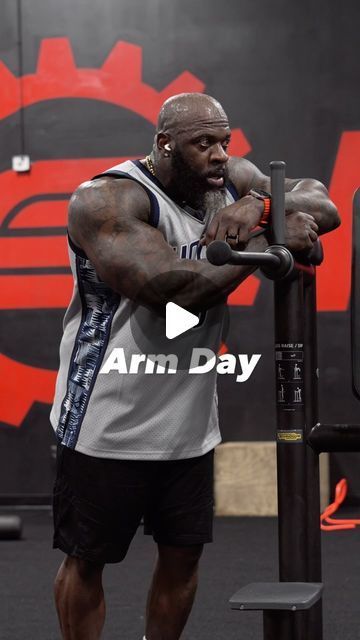 Myron Jackson on Instagram: "Arm Day #arms #triceps #biceps 

📌 Alternating Hammer Curl (single arm into bilateral) 
➖ 4x12 
Superset 
📌 Tricep Press Down (rope) 
➖ 4x15 

📌 Wall Bicep Curls 
➖ 4x12 
Superset 
📌 Seated Overhead Cable Extension 
➖ 4x15 

📌 Cable Spider Curls 
➖ 4x12 
Superset
📌 DB Skull Crusher (not shown) 
➖ 4x10 
___________________________________________________
Training App 📱 Available Now 

Blueprint3000.com

@blueprint3000 

Link In Bio 👆
Link In Bio 👆
Link In Bio 👆
________________________________________
#fitness#Hardwork#bodybuilding #savage #Motivation #reels #red #blue #lasvegas #atl #miami  #fitfam #instagram #healthy #workout #eathealthy #motivation  #inspire #sports #reels #reel" Savage Motivation, Superset Arm Workout, Spider Curls, Big Arm Workout, Tricep Press, Bigger Arms, Healthy Workout, Hammer Curls, Arm Day