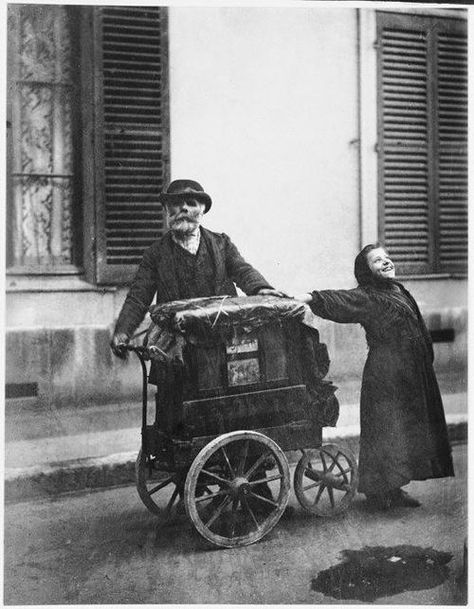 Street Musicians by Eugène Atget Eugene Atget, Paris 1900, Berenice Abbott, Street Musician, Diane Arbus, Musee Carnavalet, Robert Doisneau, Henri Cartier Bresson, Robert Mapplethorpe