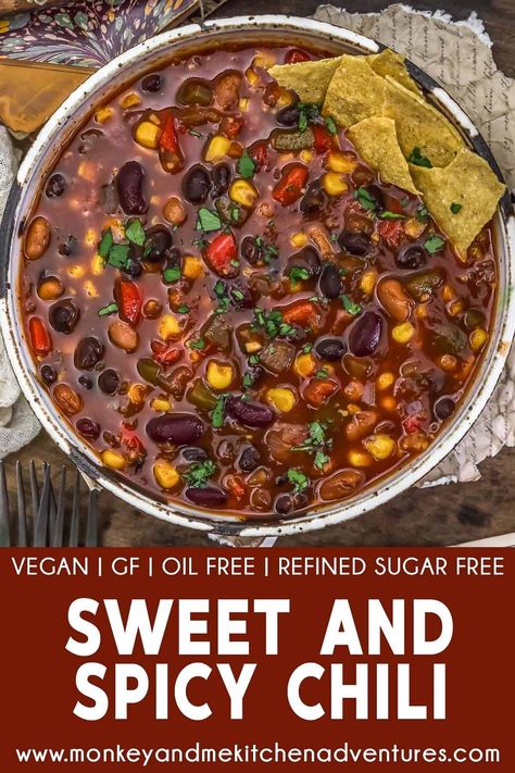 Sweet And Spicy Chili, Broad Bean Recipes, Clean Eating Soup Recipes, Spicy Chili Recipe, Monkey And Me Kitchen Adventures, Cozy Recipes, Monkey And Me, Vegan Chili Recipe, Clean Eating Soup