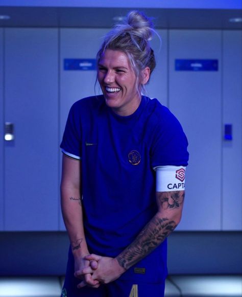 millie bright Millie Bright, Chelsea Women, Soccer Women, Female Soccer, Football Wallpapers, Female Soccer Players, Bright Wallpaper, Usa Soccer Women, Usa Soccer