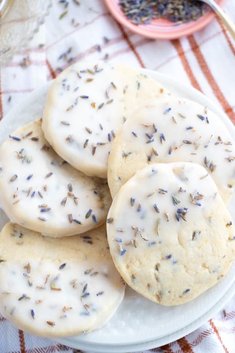 Lemon Lavender Shortbread Cookies | plant.well Lavender Desserts, Lemon Lavender Cookies, Vegan Shortbread Cookies, Lavender Shortbread Cookies, Vegan Shortbread, Lavender Shortbread, Lavender Cookies, Lavender Recipes, Oatmeal Cream Pies