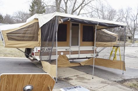 So the Pop Up Camper Redo has begun. Here is the camper all popped out with the crazy awning/screen room. The screen room doesn't really wo... Popup Remodel, Tent Trailer Remodel, Pop Up Camper Ideas, Pop Up Camper Remodel, Tent Trailers, Popup Camper Remodel, Pop Up Tent Trailer, Camper Repair, Pop Up Campers