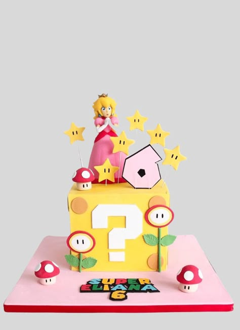 Princess Peach Birthday Cake Ideas Images (Pictures) Princess Peach Cocktail, Super Mario Peach Cake, Princess Peach Bday Party, Mario And Princess Peach Cake, Princess Peach Cake Birthdays, Pastel Princesa Peach, Peach Cake Design, Peach Birthday Cake, Princess Peach Cake