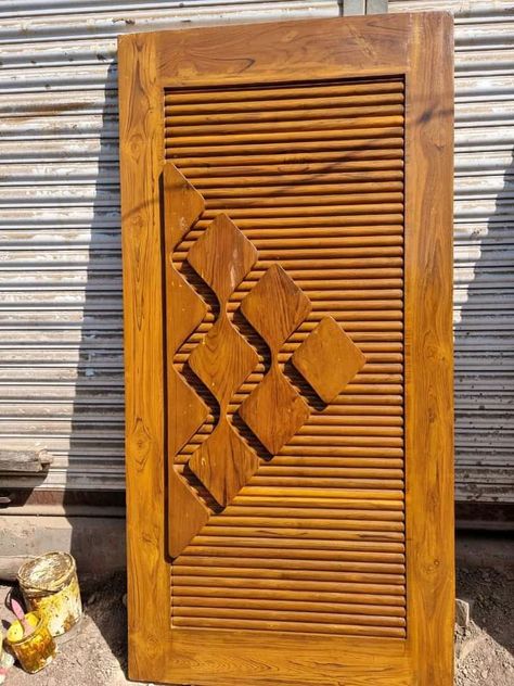 Laminate Door Design, Minimal Door, Main Door Design Photos, Pooja Door Design, Main Doors, Flush Door Design, House Front Door Design, Staircase Design Modern, Jaali Design