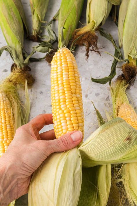 Boiling Corn on the Cob & VIDEO! Removing Corn Silk, Corn Removal, Boiled Corn, Ears Of Corn, Corn Husk, Corn On The Cob, Corn On Cob, Frozen Corn, Grilled Corn