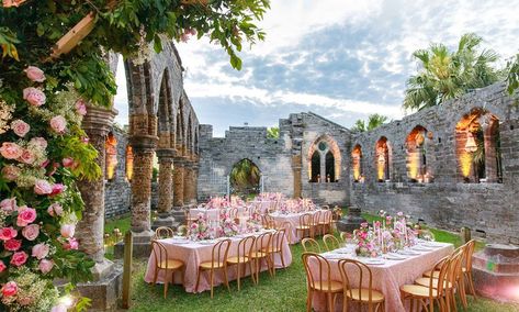 Wedding reception in Bermuda Bermuda Wedding Ideas, Bermuda Hotels, Bermuda Wedding, Beautiful Night Sky, David Tutera, Destination Wedding Locations, Creative Event, Civil Ceremony, Local Wedding