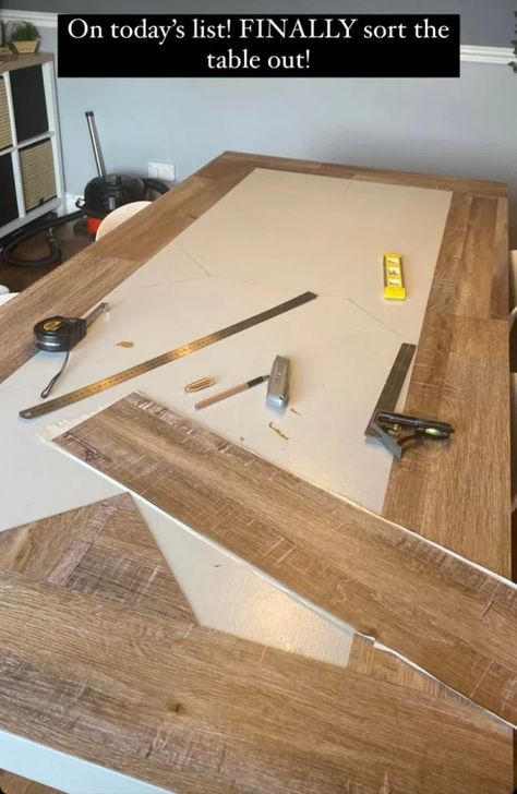 Wooden Table Cover Diy, Dinning Room Wood Table Diy, Dining Room Table Cover, Table Top From Wood Flooring, Outdoor Dining Table Redo, Vinyl Plank Table Top, Grey Kitchen Dining Table, Diy Plank Table Top, Diy Cheap Dining Table