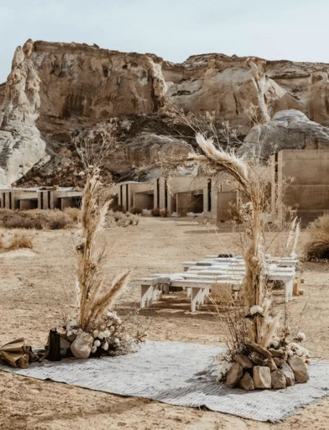 The Best Locations for Destination Weddings in 2021 & 2022 – JetsetChristina Desert Wedding Arch, Canyon Point Utah, Desert Wedding Ideas, Wedding Flower Ideas, Tall Wedding Centerpieces, Beachy Aesthetic, Foxes Photography, Beautiful Wedding Decorations, Beach Ceremony