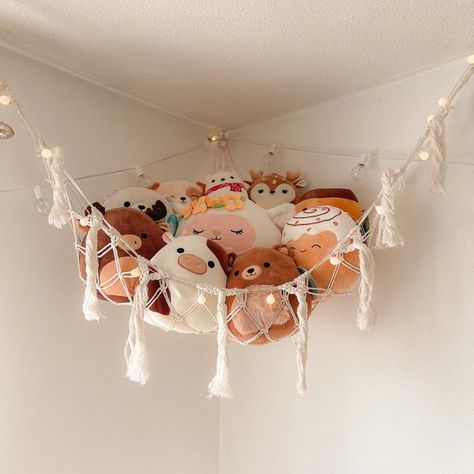 Hammock In Bedroom, Toy Net, Fall Decor Bedroom, Toy Hammock, Pet Organization, Cute Squishies, Corner Storage, Pinterest Room Decor, Nursery Storage