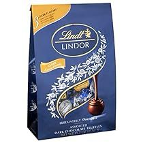 Truffle Filling, Lindor Chocolate, Dark Chocolate Candy, Chocolate Fan, Dark Chocolate Truffles, Lindt Lindor, Candy Truffles, Lindt Chocolate, Wine Gift Baskets