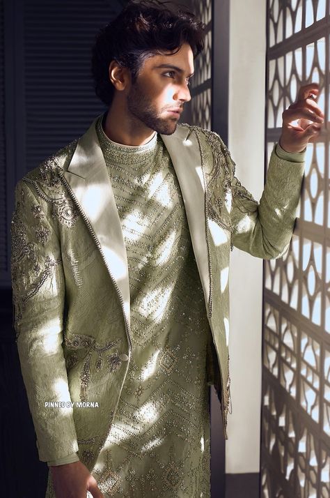 Shantnu & Nikhil - India 🇮🇳 Men Ethnic Wear India, Indo Western Outfit, Indo Western Dress For Men, Ethenic Wear, Shantanu And Nikhil, Mehndi Dress, Mehendi Outfits, Men's Ethnic Wear, India Dress