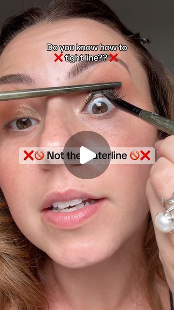 Rose Siard on Instagram: "SAVE THIS for later ‼️🍎 Do you tight line? 🖤✔️ #makeuphacks #makeuptips #viralmakeup" How To Line Your Eyes, How To Tight Line Eyeliner, Tightline Eyeliner Tutorials, Easy Liquid Eyeliner For Beginners, How To Tightline Eyes Eyeliner, Tight Lining Eyes, Fun Makeup Tutorial, Eye Lining Styles, Tight Line Eyeliner