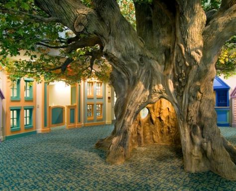 Tree In House, Indoor Treehouse, Tree Interior Design, Indoor Tree House, Tree Library, Indoor Playroom, Tree Interior, Enchanted Tree, Play Cafe