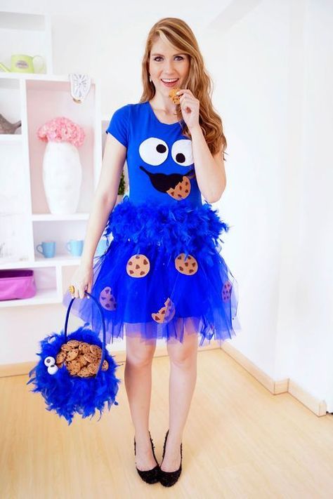 45 DIY Halloween Costumes for Women - Easy Halloween Costumes for Adults Cookie Monster Costume, Best Diy Halloween Costumes, Costumes For Work, Creative Halloween Costumes Diy, Meme Costume, Cookie Costume, Monster Costume, Halloween Costumes For Work, Easy Diy Costumes