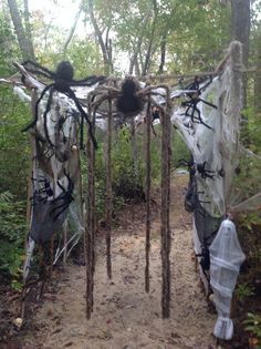 Haunted House Ideas on Pinterest | Haunted House Props, Haunted ... Haunted Farm, Haunted Trail Ideas, Haunted House Ideas, Trail Ideas, Farm Festival, Haunted Trail, Haunted Woods, Halloween Camping, Haunted Hayride