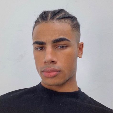 Easy Cornrows - Best Cornrows Hairstyles For Men: Cool Cornrow Braids Styles - #menshairstyles #menshair #menshaircuts #menshaircutideas #menshairstyletrends #mensfashion #mensstyle #fade #undercut #barbershop #barber #cornrows #manbraids #braids Cornrows Men, Side Cornrows, Cornrow Hairstyles For Men, Black Men Haircuts, Hey Beautiful, Black Men Hairstyles, Mens Braids Hairstyles, Mens Braids, Corte De Cabelo Masculino