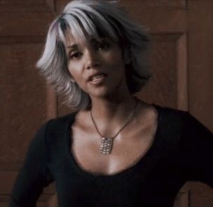 Storm Hair Xmen, Contact Aesthetic, Halle Berry Storm, Xmen Cast, Marvel Visuals, Hair Studies, Marvel Females, Storm Xmen, Storm Marvel