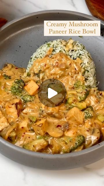 Paneer Bowl Recipes, Paneer Bowl, Italian Rice Bowl, Paneer Rice Bowl, Herb Rice Recipes, Broccoli Mushroom, Paneer Rice Recipes, Mushroom Paneer Recipes, Herb Rice