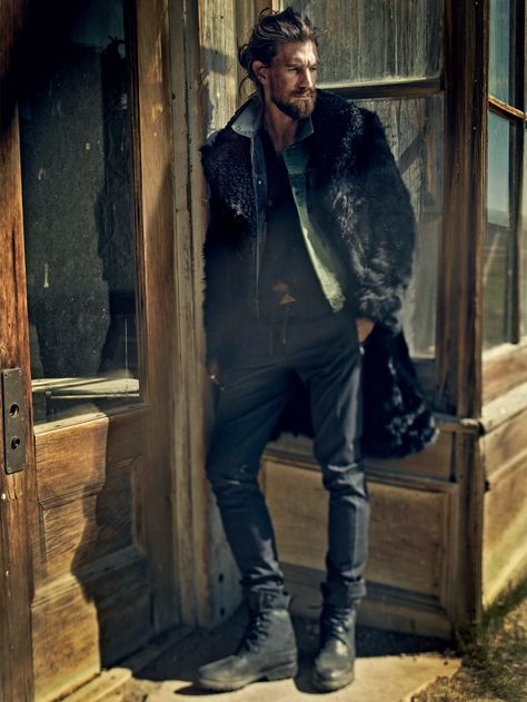 Modern Viking style | Henrik Fallenius Viking Fashion, Casual Look For Men, Modern Viking, Gaming Website, F Men, Viking Men, Over Night, French Models, Viking Style