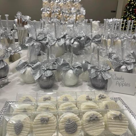 25th Wedding Anniversary Party Ideas Silver Dessert Tables, White And Silver Treats, Silver Dessert Table Ideas, Disco Themed Snacks, Silver Sweet 16 Decorations, Disco Dessert Table, Diamond Jubilee Theme Party, White And Silver Birthday Decorations, Silver Desserts