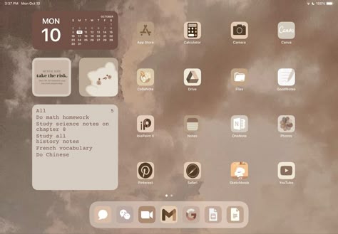 Ipad Inspiration Homescreen, Ipad Set Up Ideas Homescreen, Tablet Homescreen, Ipad Screensaver, Widget Inspiration, Ipad School, Ipad Homescreen Ideas, Ipad Themes, Ipad Calligraphy