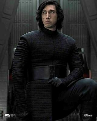 Kylo Rey, Ren Star Wars, Star Wars Meme, Kylo Ren And Rey, Knights Of Ren, Kylo Ren Adam Driver, Star Wars Character, Star Wars Kylo Ren, Rey Star Wars