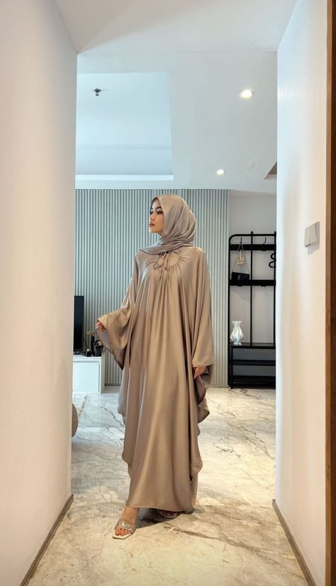 Ootd Lebaran 2023, Kaftan Lebaran Hijab, Dress Lebaran 2023, Kaftan Dress Modern, Kaftan Lebaran, Lebaran Outfit, Ootd Lebaran, Kondangan Outfit, Eid Looks