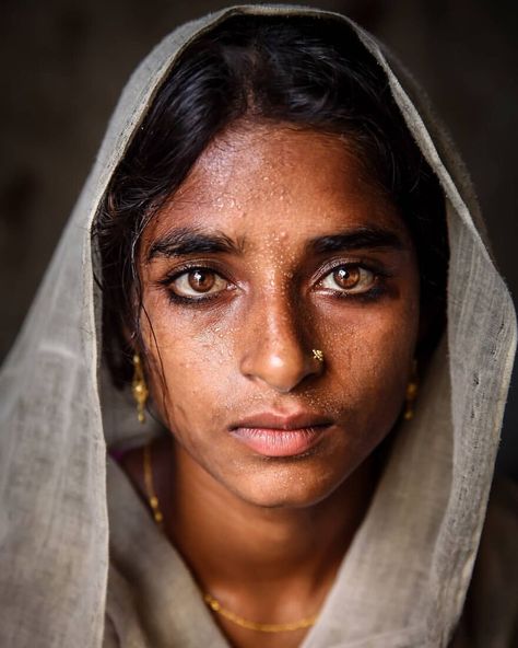 Photographer Manages To Capture The Soul Emotion Of Bangladesh's Population Children Portraits, Nose Piercings, Face Drawing Reference, Photographie Portrait Inspiration, Unique Faces, Indian Woman, Face Photography, People Of The World, Portrait Inspiration