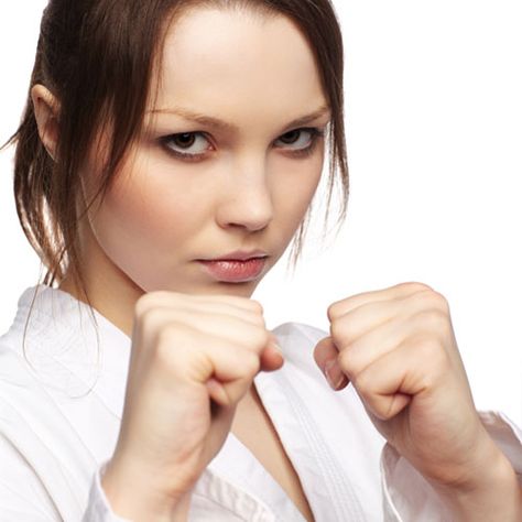 Self-Defense Tips Every Woman Needs to Know - Photo Credit: Shutterstock.com http://www.womenshealthmag.com/life/self-defense?cm_mmc=Newsletter-_-1260670-_-04122013-_-SelfDefenseTipsEveryWomanNeedstoKnow-ReadMore Damsel In Defense, Self Defense Women, Self Defense Tips, Womens Health Magazine, Self Defense Tools, Making Life Easier, Keeping Healthy, Health Magazine, Knowledge Is Power