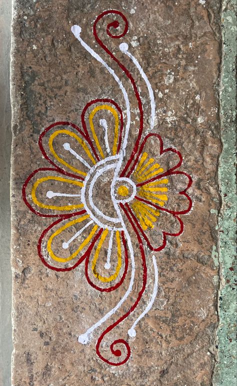 Oil Paint Rangoli Designs On Floor, Oil Paint Rangoli, Paint Rangoli Designs, Paint Rangoli Designs On Floor, Paint Rangoli, Painting Rangoli Design, New Rangoli Designs, Beautiful Rangoli, Beautiful Rangoli Designs