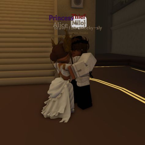 5 screenshots taken from the game on ROBLOX called (Fantasia). Fantasia Roblox Game Outfits, Roblox Fantasia Outfit, Roblox Fantasia Outfit Ideas, Fantasia Roblox Outfits, Rp Ideas, Games Roblox, Roblox Avatars, Colleen Hoover, Gaming Clothes