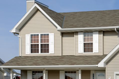 Dark Grey Vinyl Siding, Vinyl Siding Styles, Grey Vinyl Siding, House Gutters, Vinyl Siding Colors, Siding Styles, Seamless Gutters, Siding Options, Siding Colors