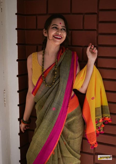 Amrapali Boutique, Tamil Saree, Formal Saree, Cotton Saree Blouse Designs, Cotton Saree Blouse, Khadi Saree, Cotton Saree Designs, Desi Wear, Indian Saree Blouse