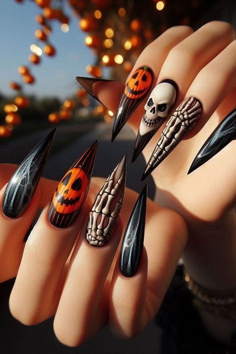 Fun Halloween Nails, Black Halloween Nails, Holloween Nails, Halloween Manicure, Halloween Nails Easy, Cute Halloween Nails, Pumpkin Nails, Halloween Nail Designs, Halloween Nail