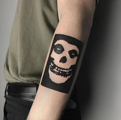 Misfits tattoo! Misfits Skull Tattoo, Misfits Tattoo Flash, Punk Tattoo Ideas, Misfits Tattoo, Lower Arm Tattoos, Punk Tattoo, Rock Tattoo, Wicked Tattoos, Forarm Tattoos