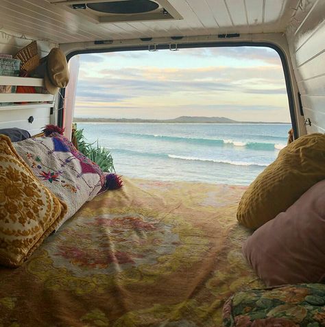 Travel Aesthetic Beach, Kombi Home, Bus Life, Hippie Van, Van Home, Van Living, Travel Van, Hippie Life, Aesthetic Beach